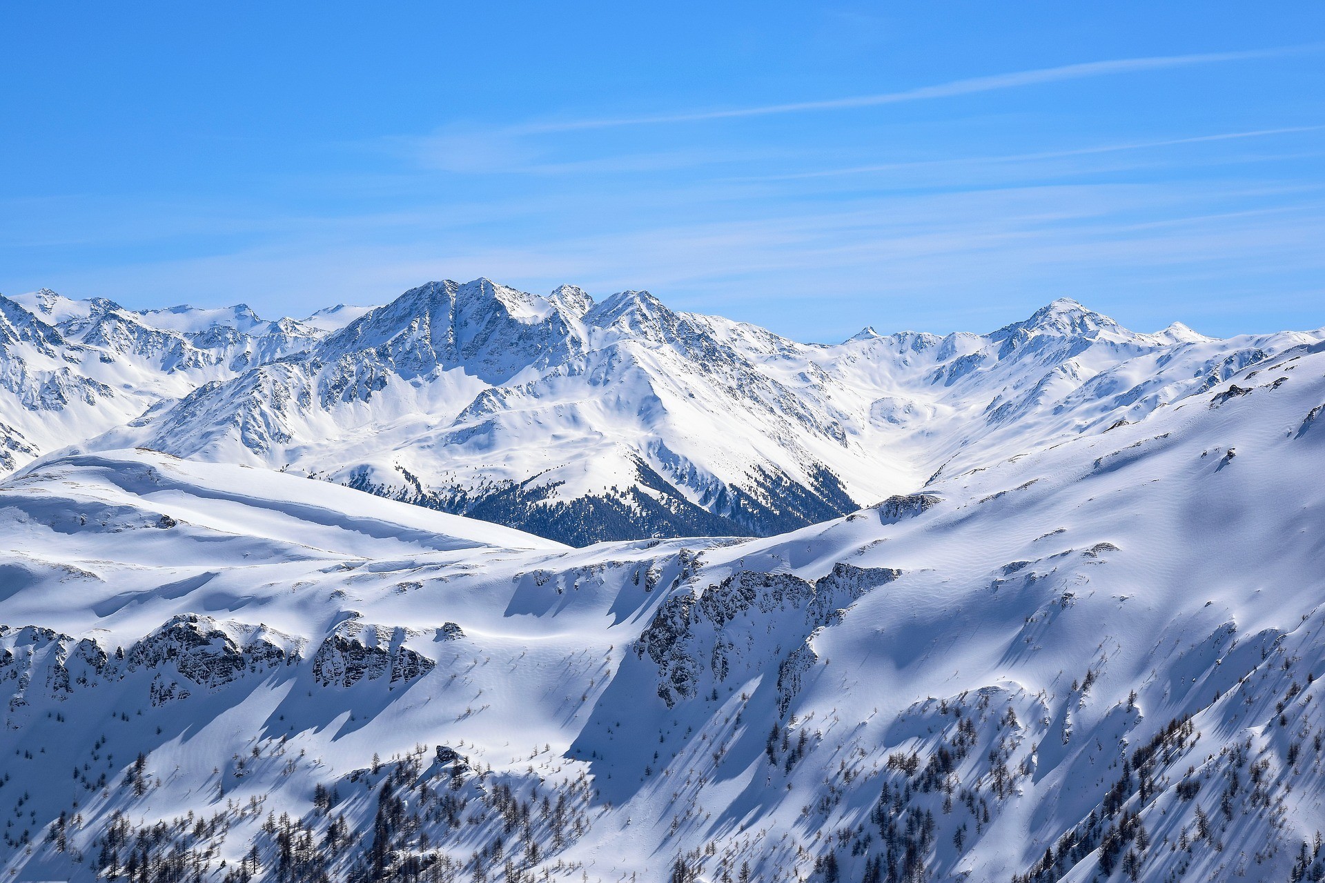 Serfaus mountain view in the snow